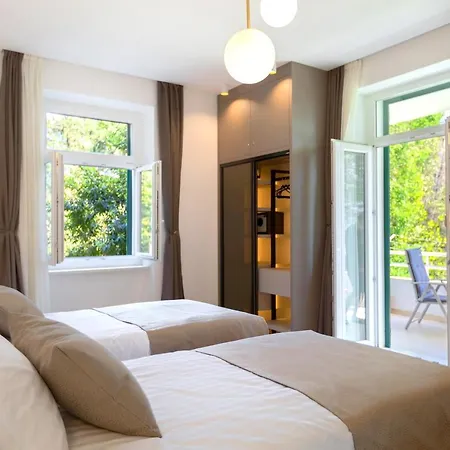 Green Park Luxury Rooms 4* Split